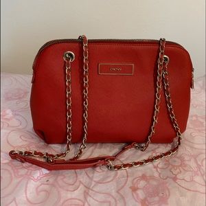 🛍👛 DKNY red saffaino leather crossbody bag
